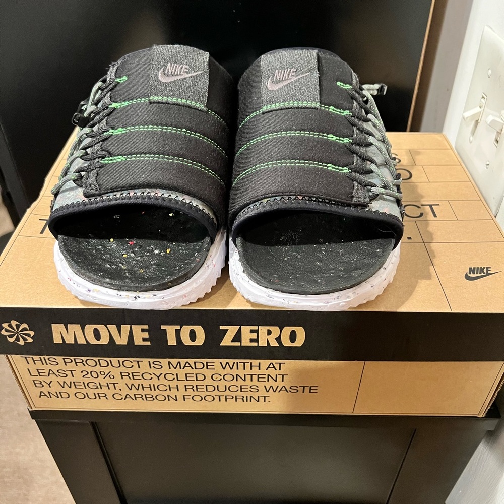 Nike slides